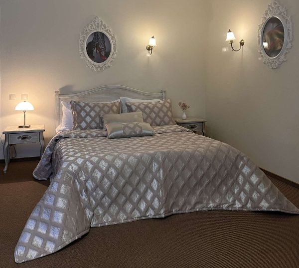 Покривало Pepper Home Clara 260x270 Pink